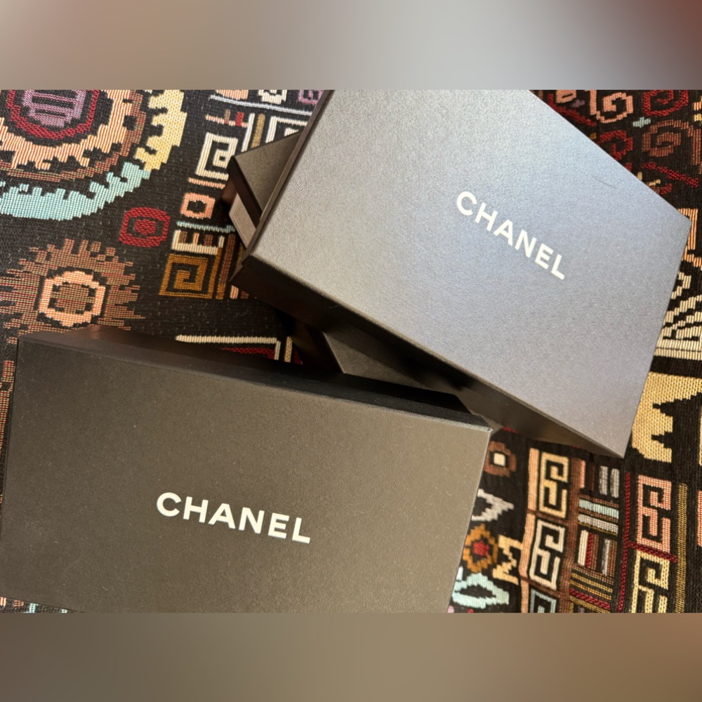 ***💸💸 SALE*** CHANEL Empty Shoe Box